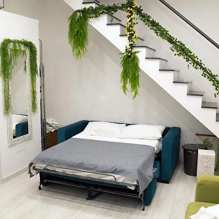 Central Monkey House * Neapol